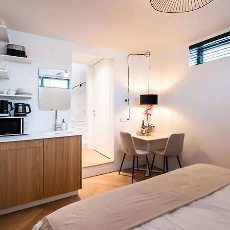 Beautiful Amstel Houseboat Apartamento Amesterdão Exterior foto