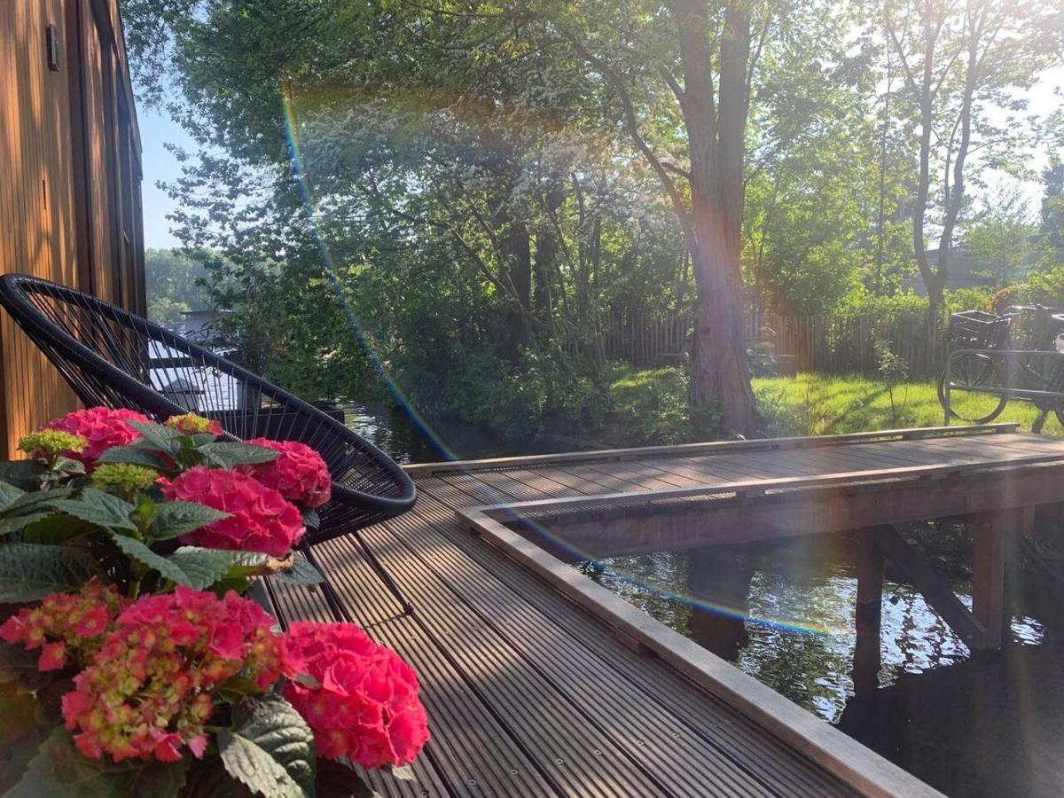 Beautiful Amstel Houseboat Apartamento Amesterdão Exterior foto