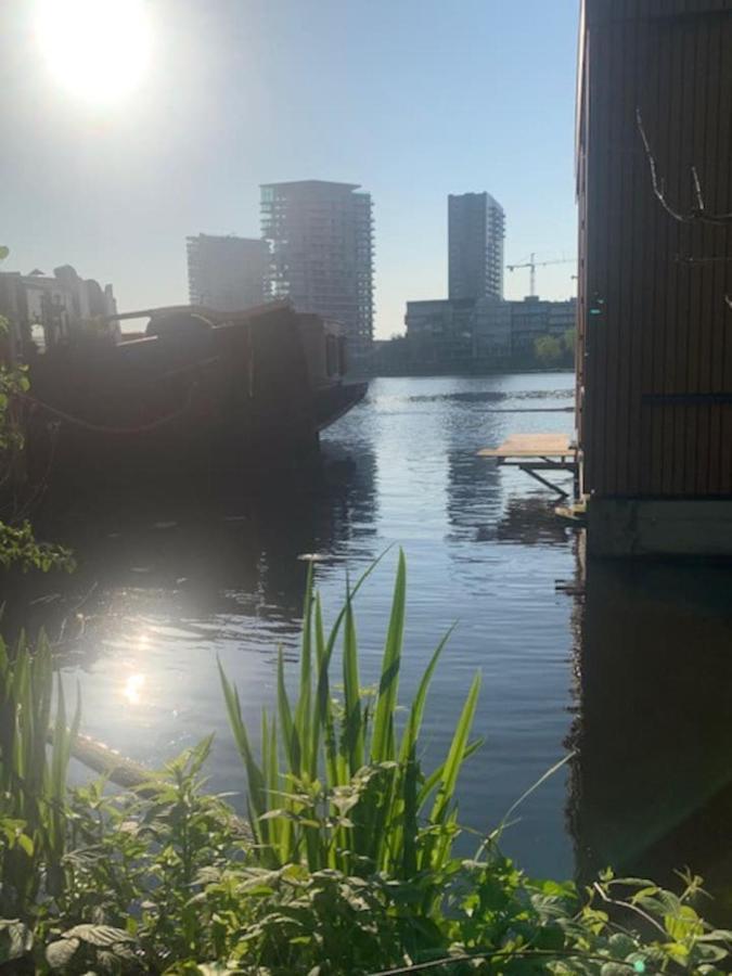 Beautiful Amstel Houseboat Apartamento Amesterdão Exterior foto