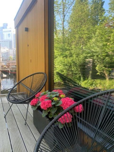 Beautiful Amstel Houseboat Apartamento Amesterdão Exterior foto
